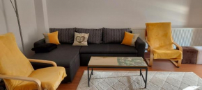 Andi Apartment